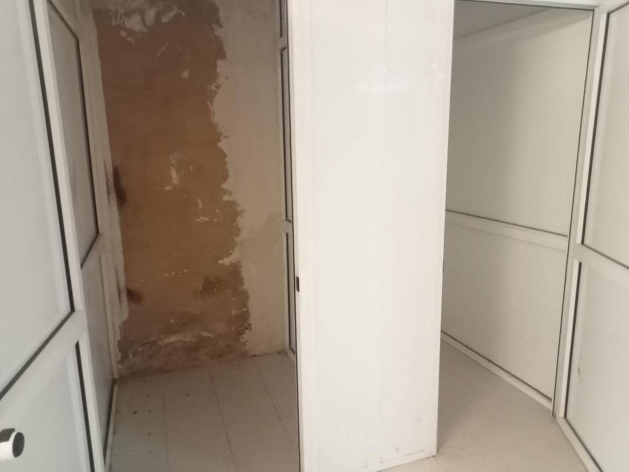 Erhverv til leje i Gandia - € 650 (Ref: 9398838)