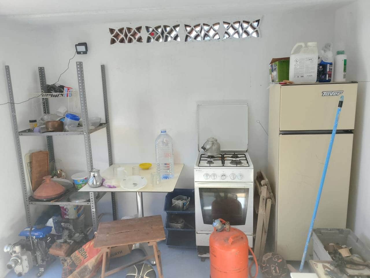 Grunde uden byggetilladelser til salg i Oliva - € 50.000 (Ref: 9402945)