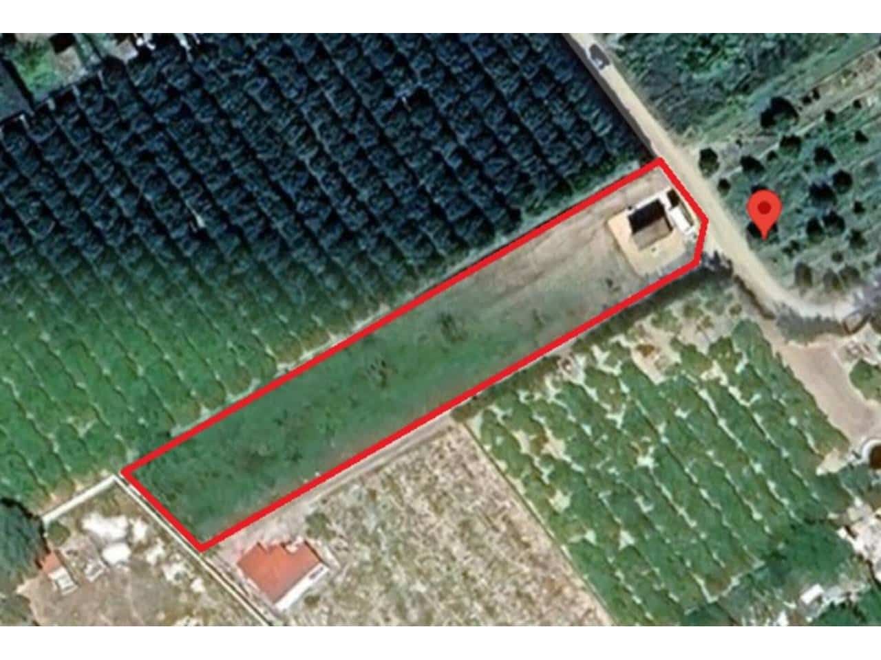 Grunde uden byggetilladelser til salg i Oliva - € 50.000 (Ref: 9402945)