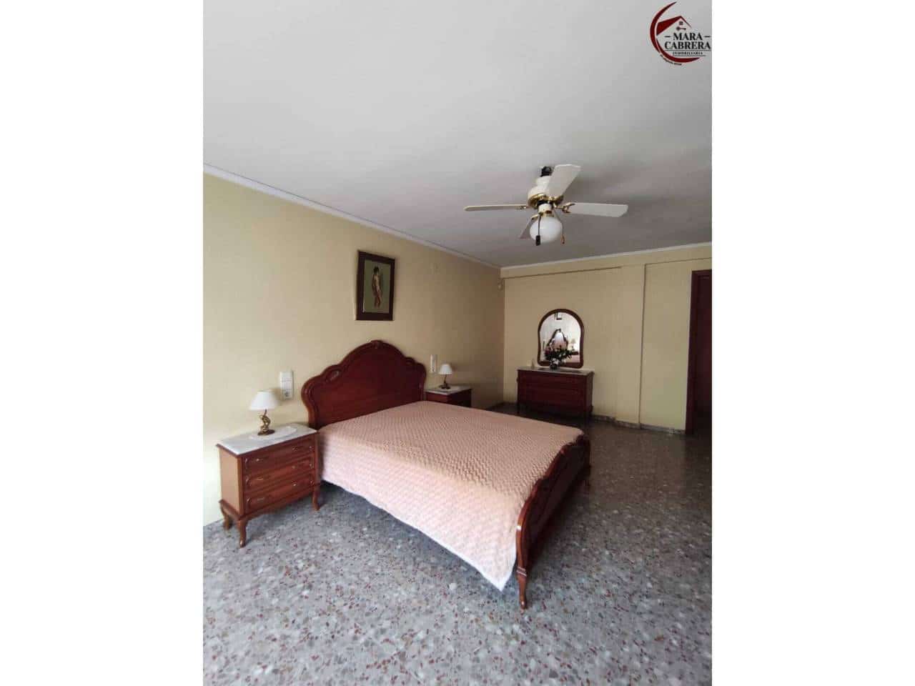 3 bedroom Flat for sale in Gandia with garage - € 165,000 (Ref: 9419156)