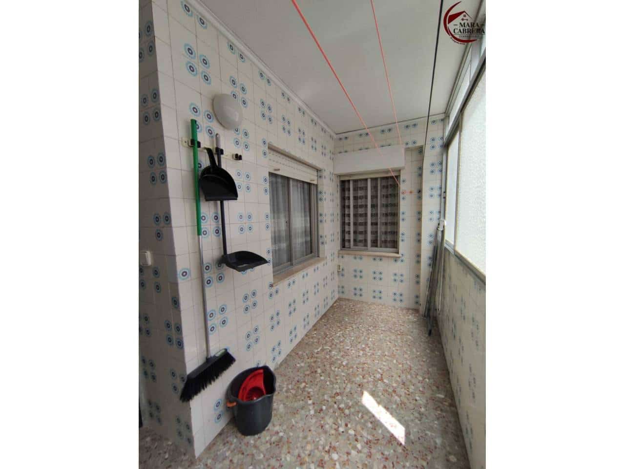 3 bedroom Flat for sale in Gandia with garage - € 165,000 (Ref: 9419156)