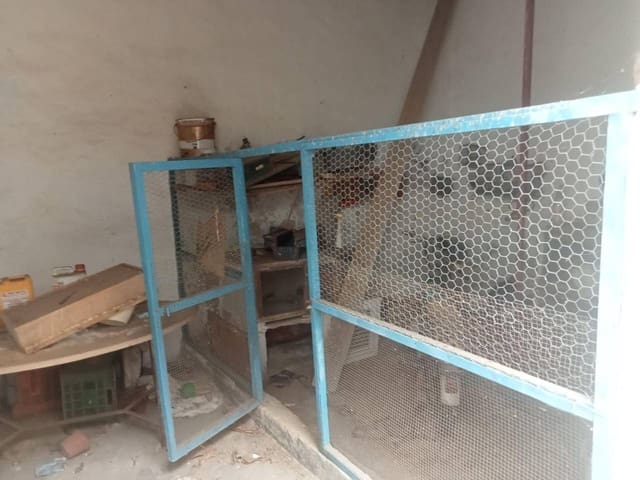 6 Zimmer Haus zu verkaufen in Oliva - 120.000 € (Ref: 9419157)