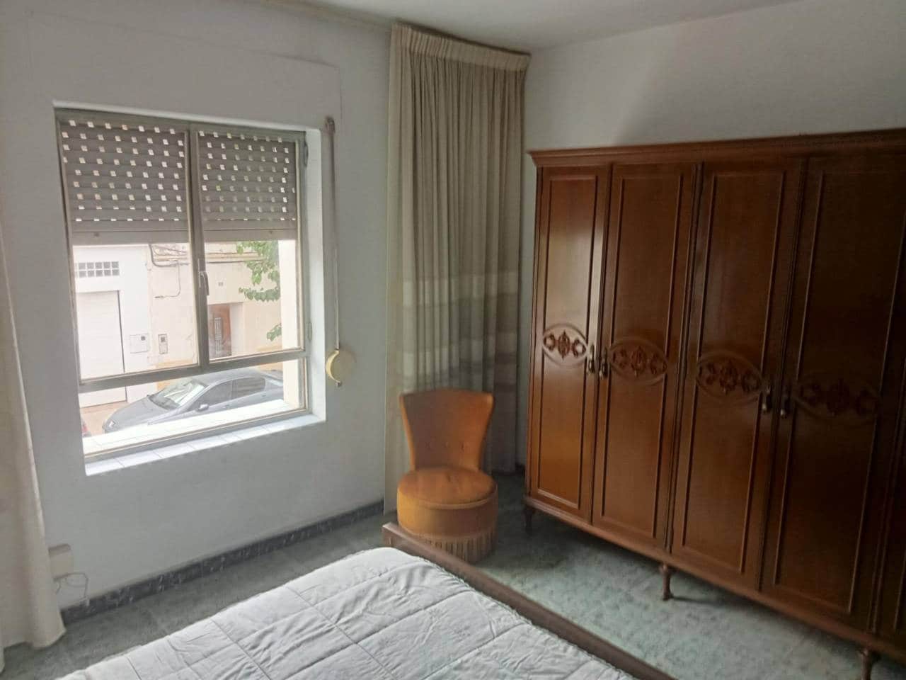 6 Zimmer Haus zu verkaufen in Oliva - 120.000 € (Ref: 9419157)