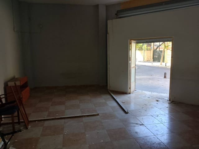 1 bedroom Commercial for sale in Gandia - € 38,000 (Ref: 9425433)
