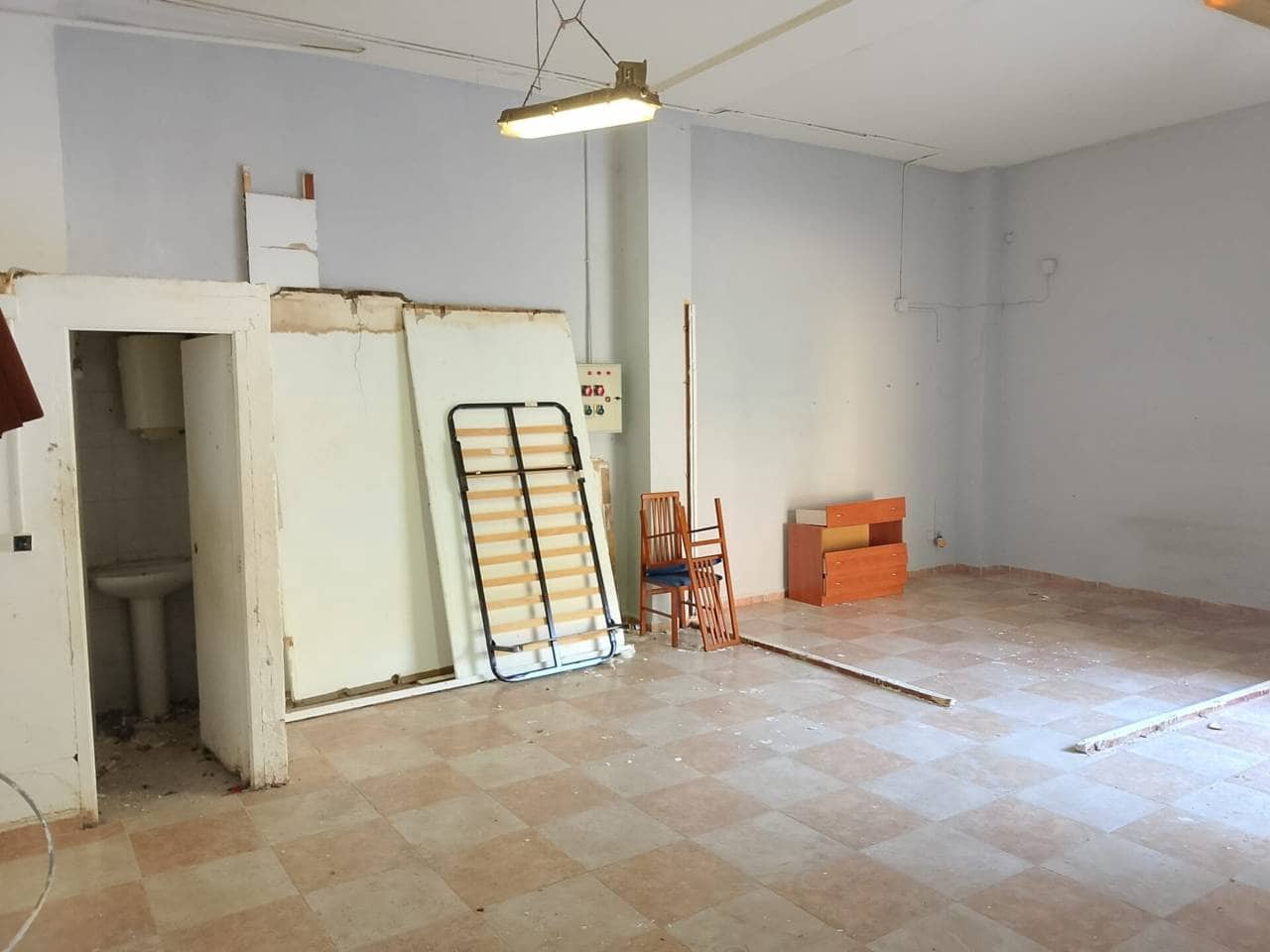 1 bedroom Commercial for sale in Gandia - € 38,000 (Ref: 9425433)