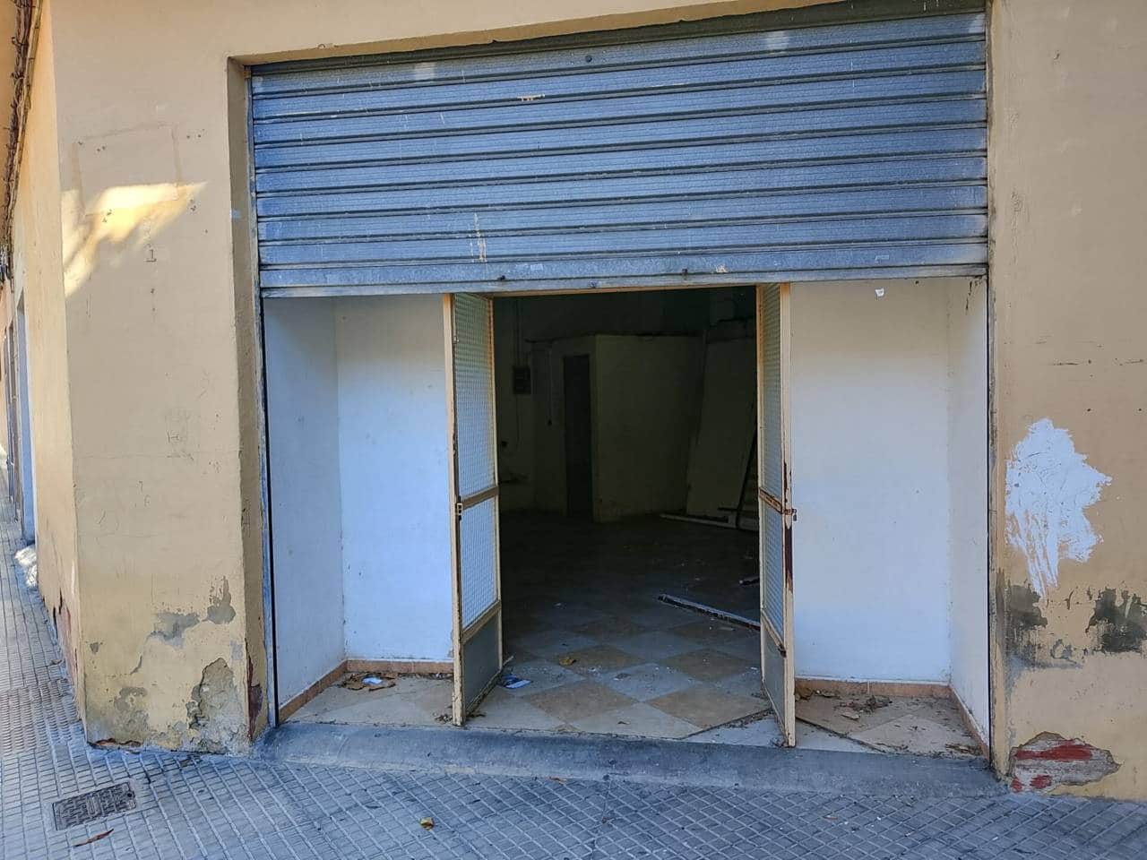 1 bedroom Commercial for sale in Gandia - € 38,000 (Ref: 9425433)
