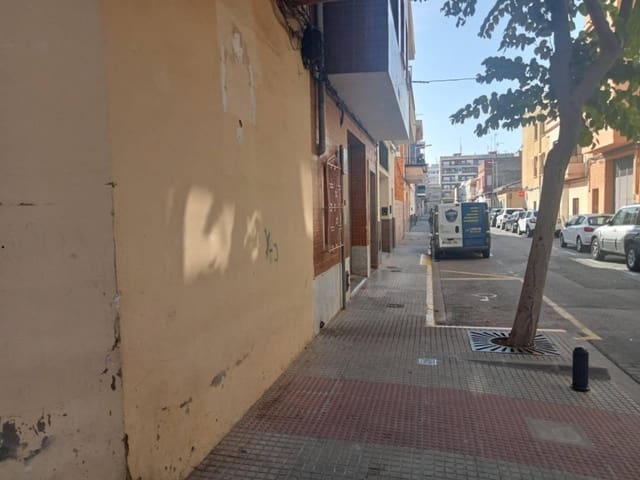 1 bedroom Commercial for sale in Gandia - € 38,000 (Ref: 9425433)