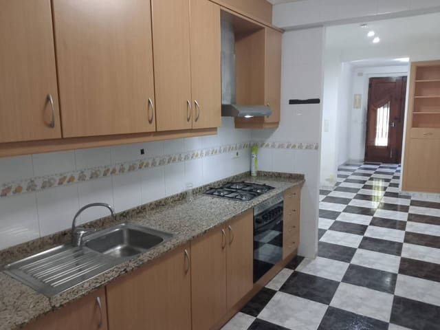 3 bedroom Townhouse for sale in Villalonga - € 74,000 (Ref: 9425435)