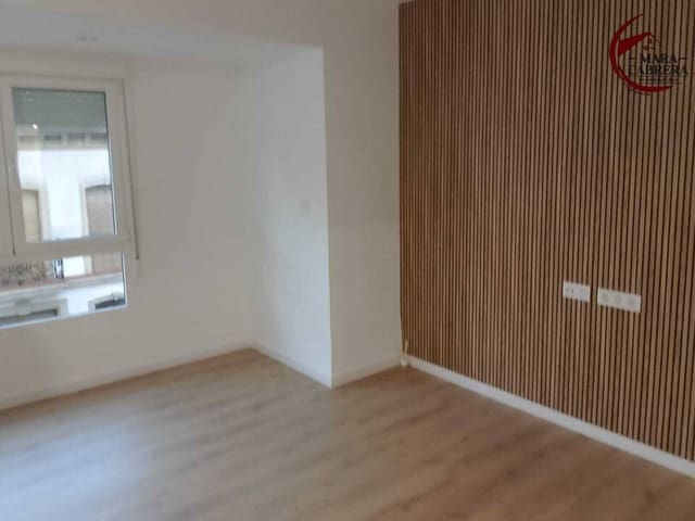 3 chambre Appartement à vendre à Oliva - 150 000 € (Ref: 9425436)