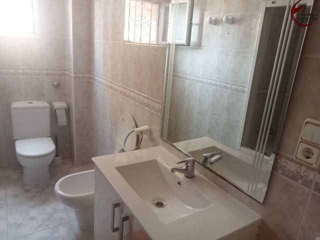 3 bedroom Flat for sale in Piles - € 133,000 (Ref: 9425437)