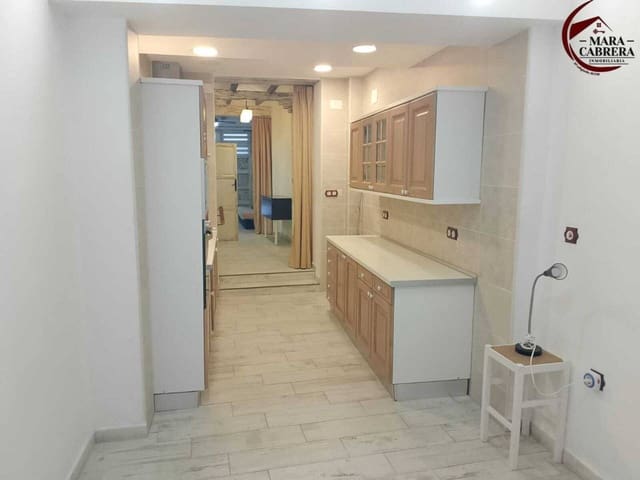 Casa de 3 habitaciones en Piles en venta - 155.600 € (Ref: 9425605)