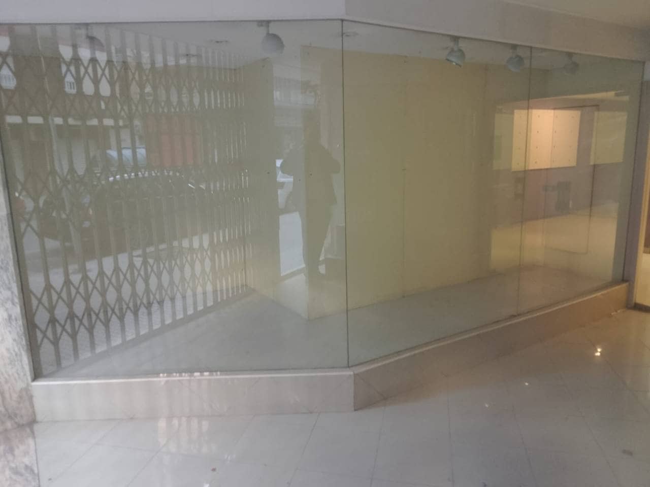 3 sypialnia Komercyjne do wynajęcia w Gandia - 850 € (Ref: 9441277)