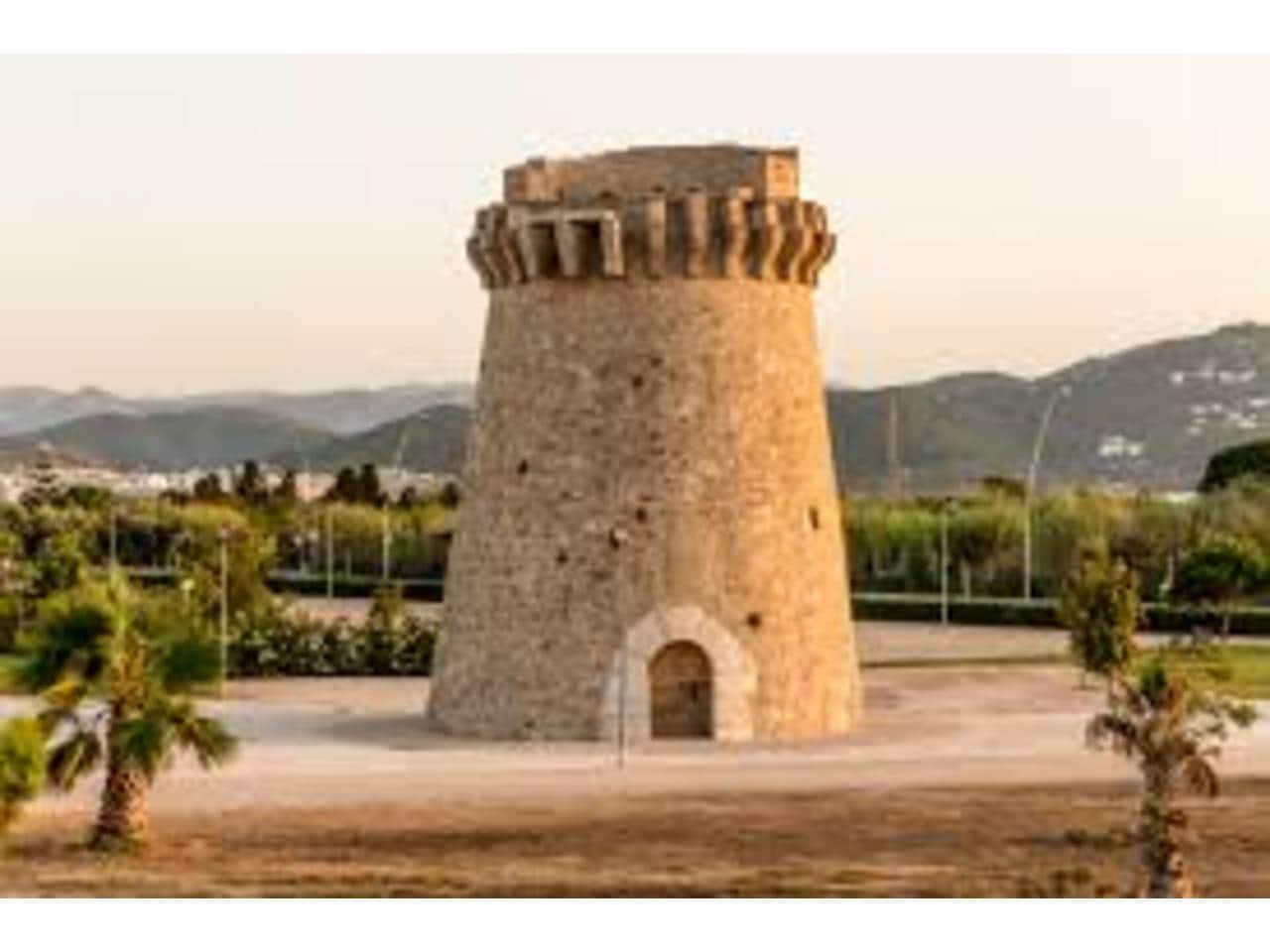 Byggetomt til salgs i Piles - € 62 000 (Ref: 9442902)