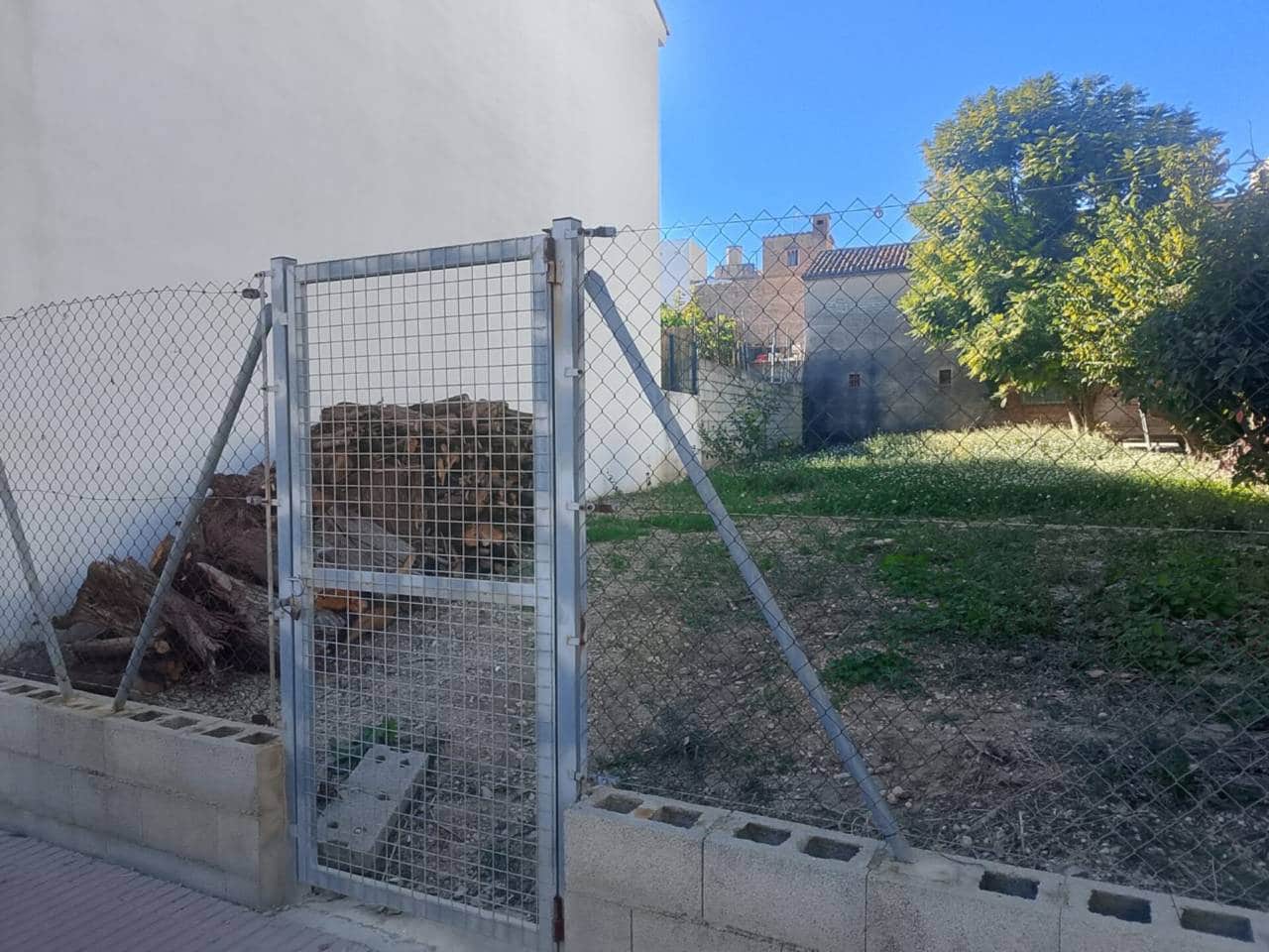 Byggetomt til salgs i Piles - € 62 000 (Ref: 9442902)