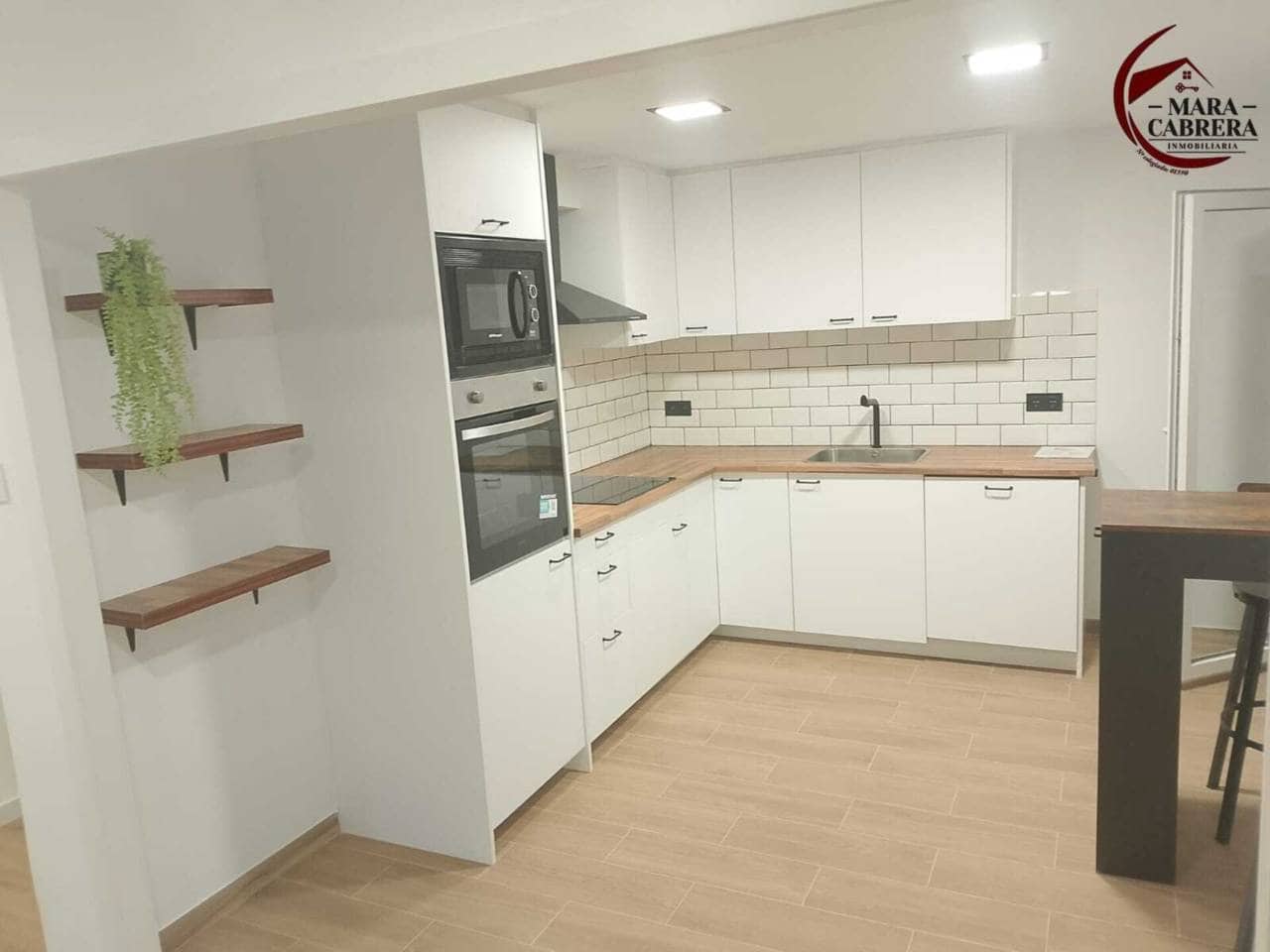 3 makuuhuone Asunto myytävänä paikassa Oliva - 149 900 € (Ref: 9452463)