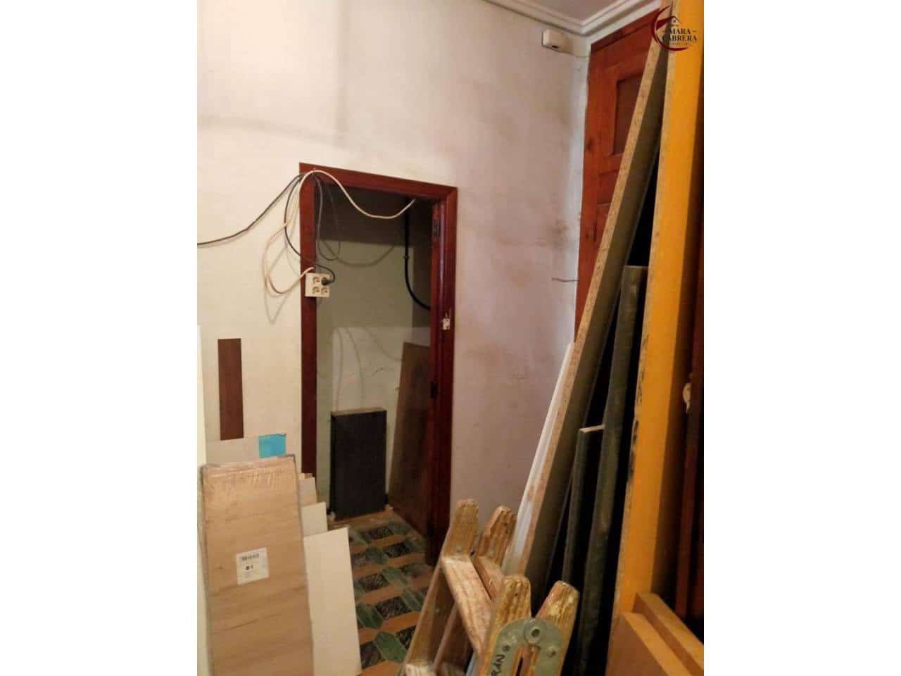 4 slaapkamer Huis te koop in Bellreguard - € 88.000 (Ref: 9452511)