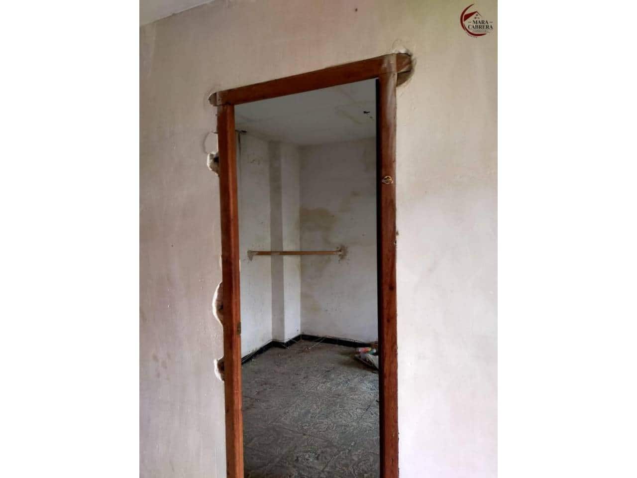 4 slaapkamer Huis te koop in Bellreguard - € 88.000 (Ref: 9452511)