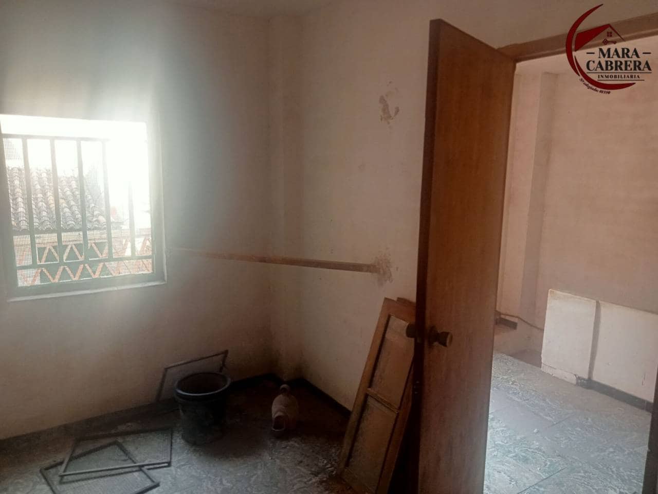 4 slaapkamer Huis te koop in Bellreguard - € 88.000 (Ref: 9452511)