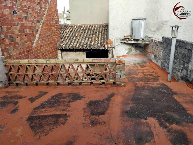 4 slaapkamer Huis te koop in Bellreguard - € 88.000 (Ref: 9452511)