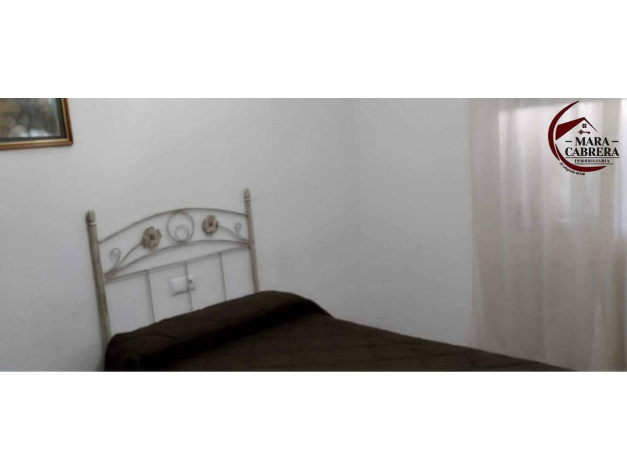 Piso de 4 habitaciones en Gandia en venta - 165.000 € (Ref: 9465241)