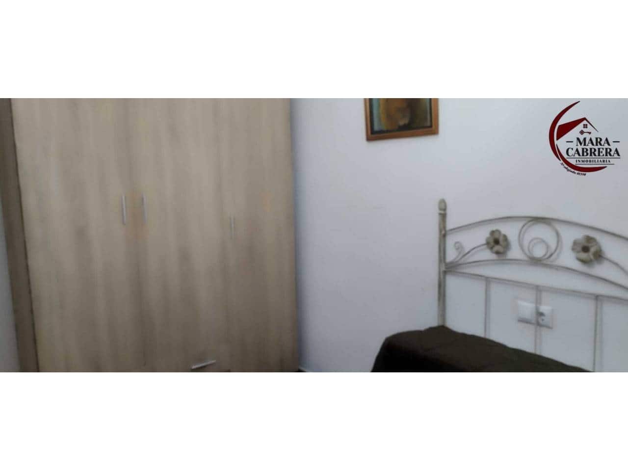 Piso de 4 habitaciones en Gandia en venta - 165.000 € (Ref: 9465241)