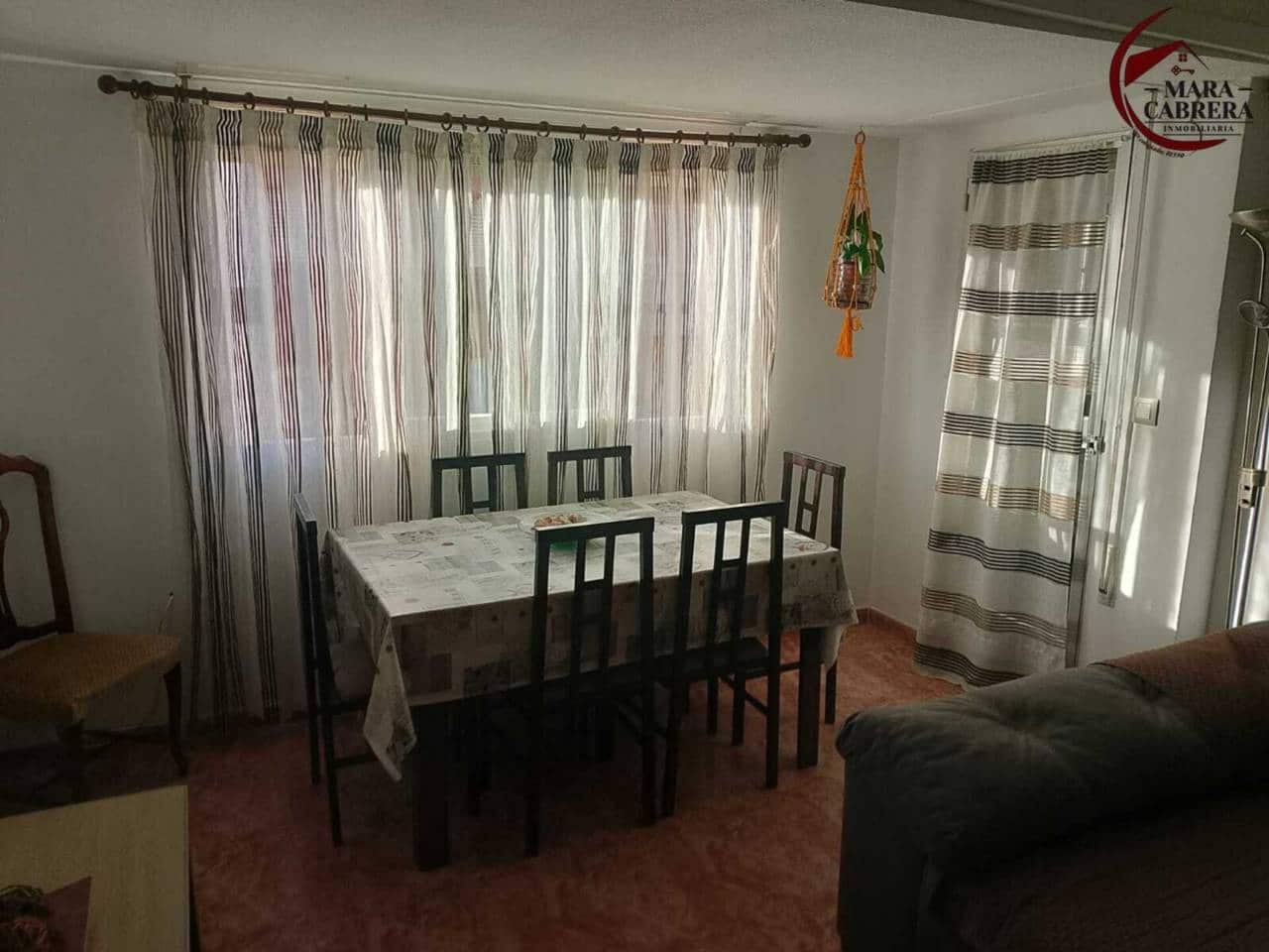 Piso de 4 habitaciones en Gandia en venta - 165.000 € (Ref: 9465241)