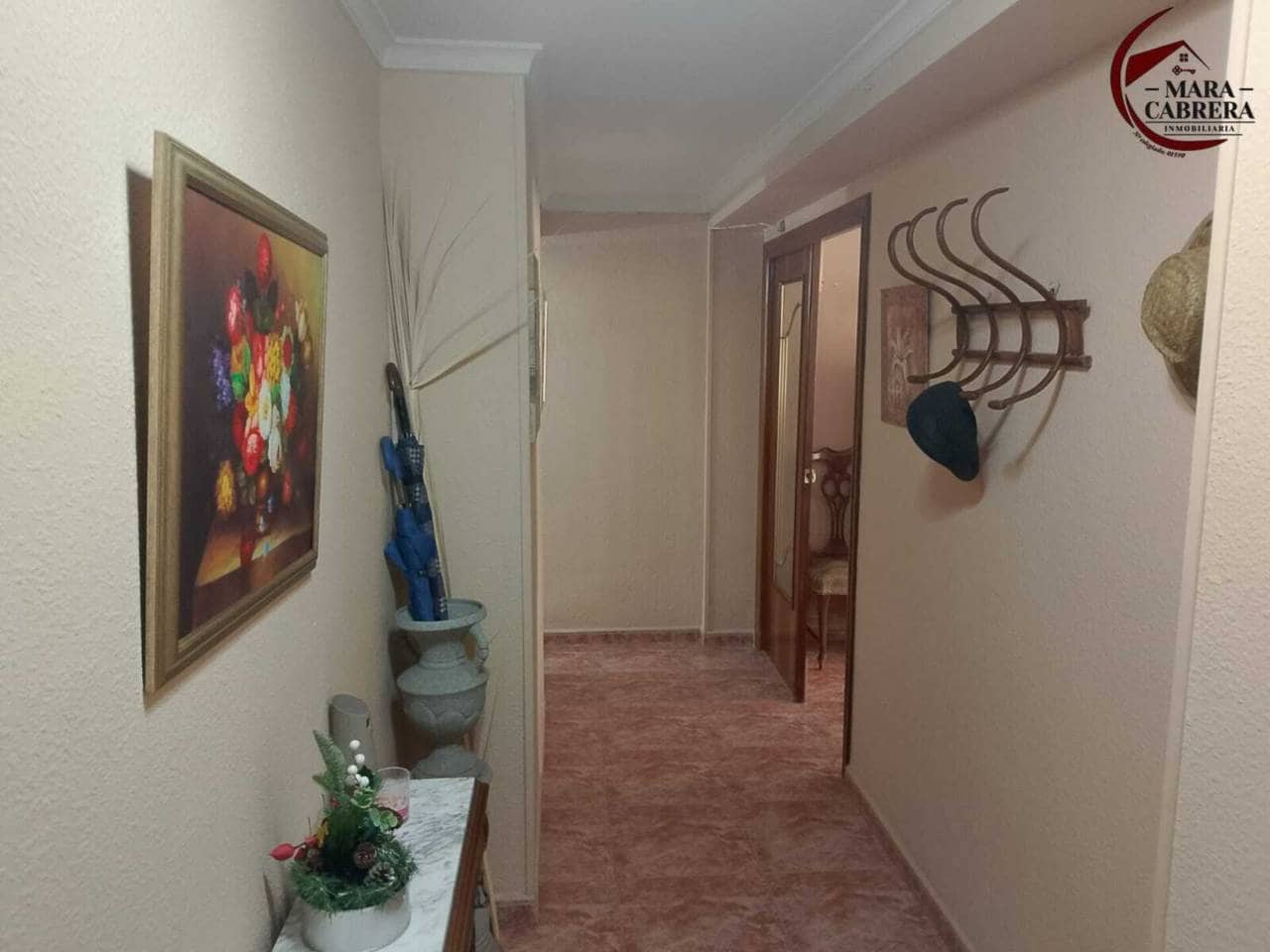 Piso de 4 habitaciones en Gandia en venta - 165.000 € (Ref: 9465241)