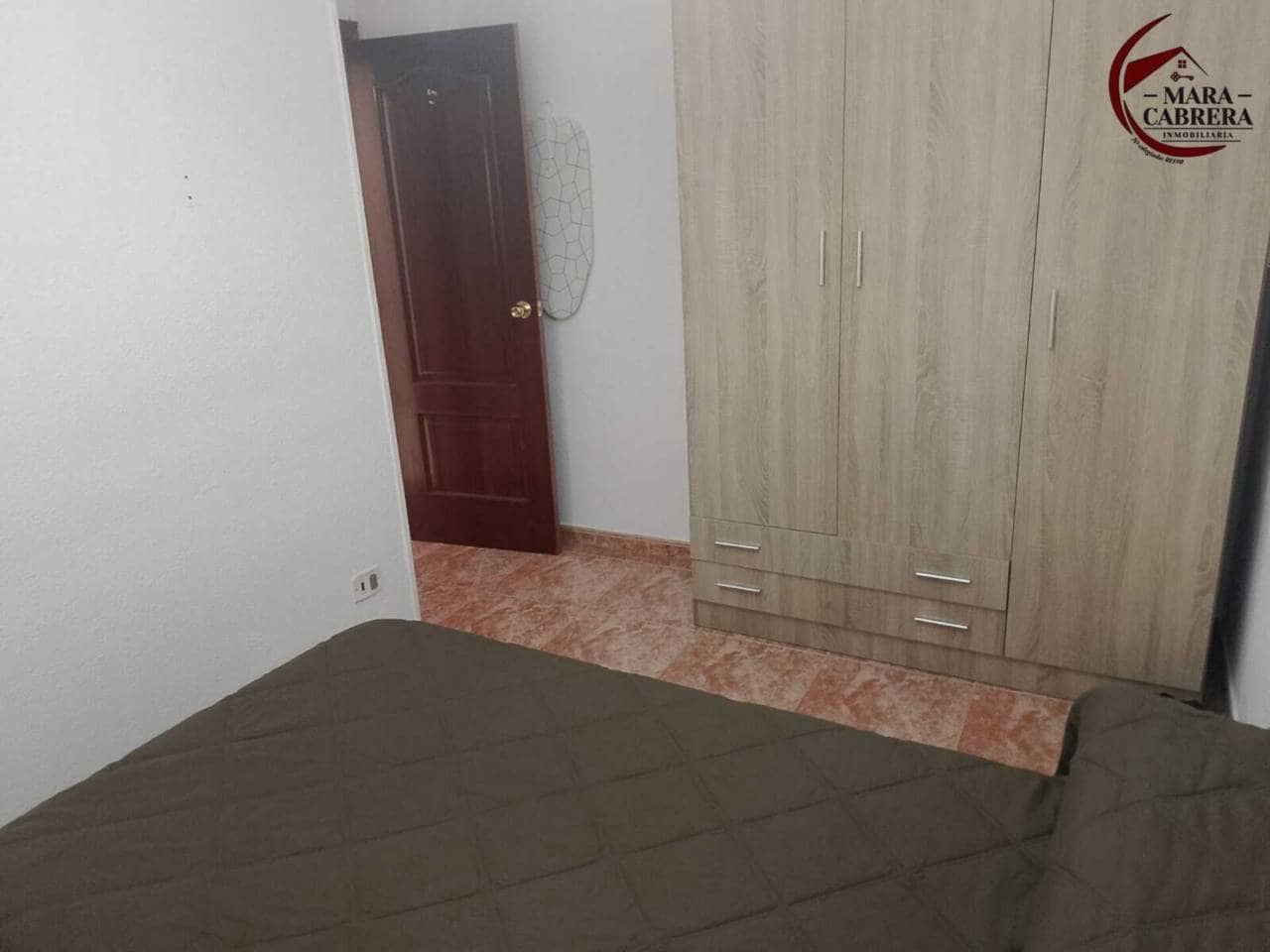 Piso de 4 habitaciones en Gandia en venta - 165.000 € (Ref: 9465241)