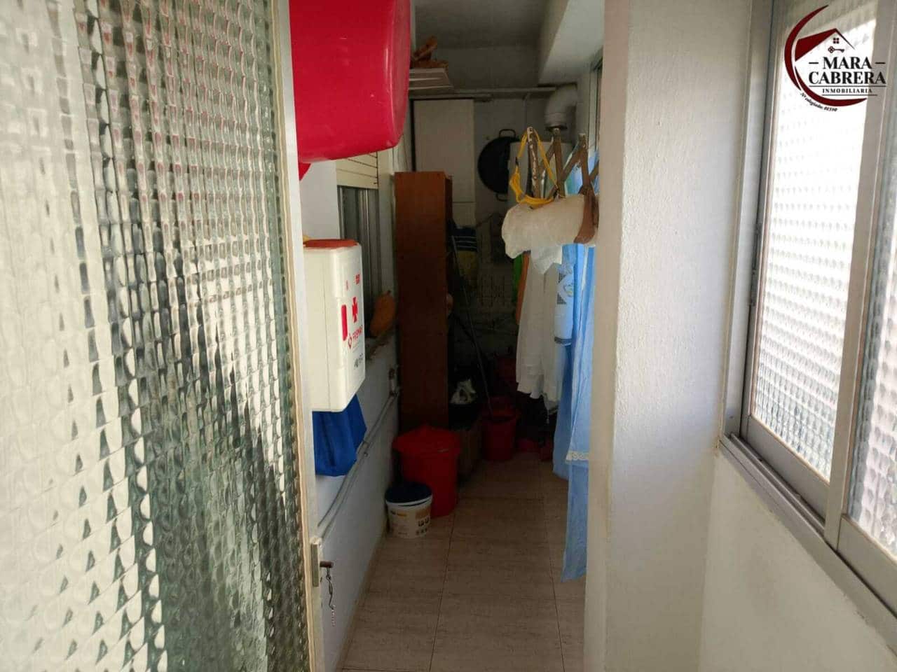 Piso de 4 habitaciones en Gandia en venta - 165.000 € (Ref: 9465241)