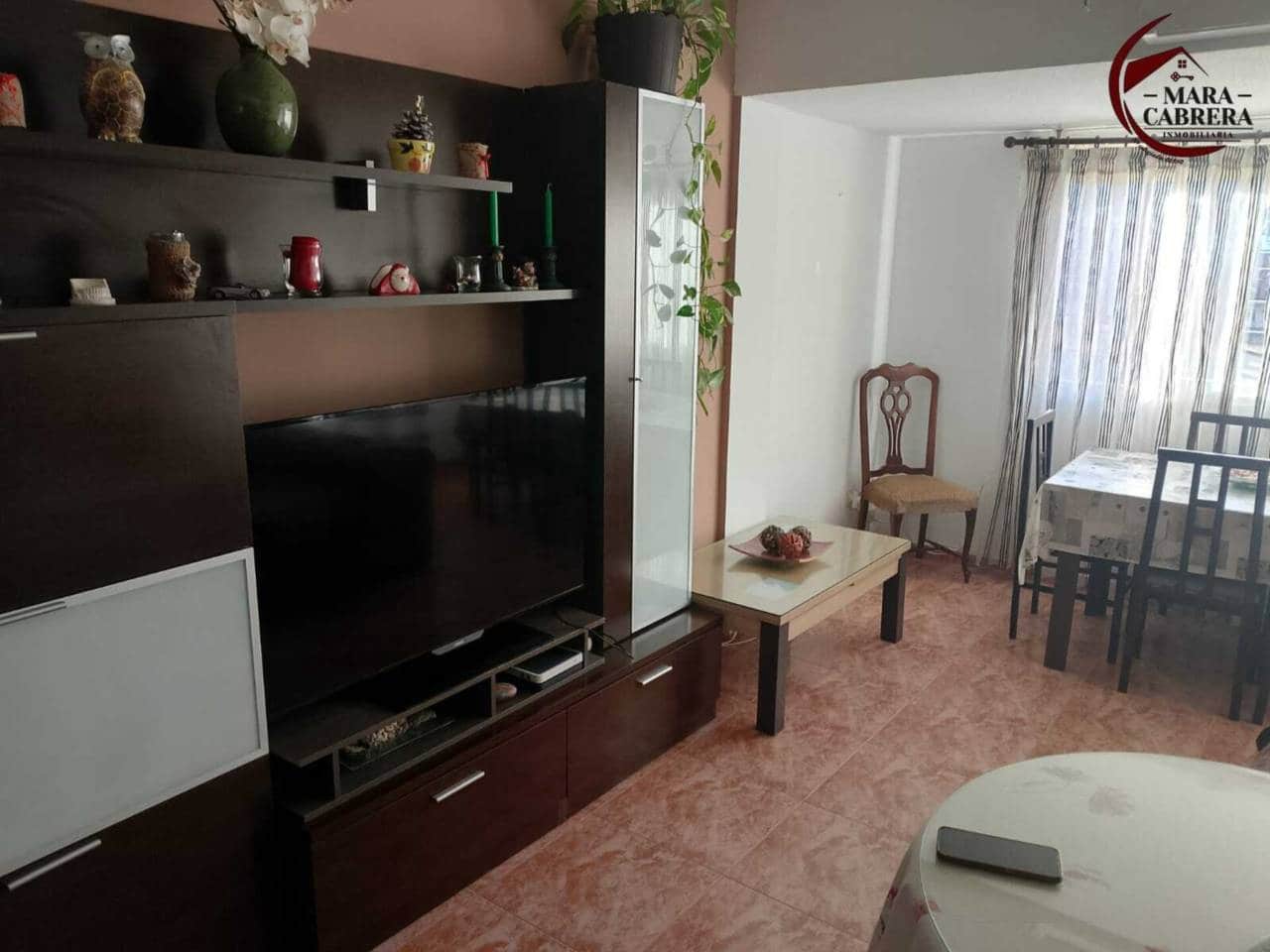Piso de 4 habitaciones en Gandia en venta - 165.000 € (Ref: 9465241)