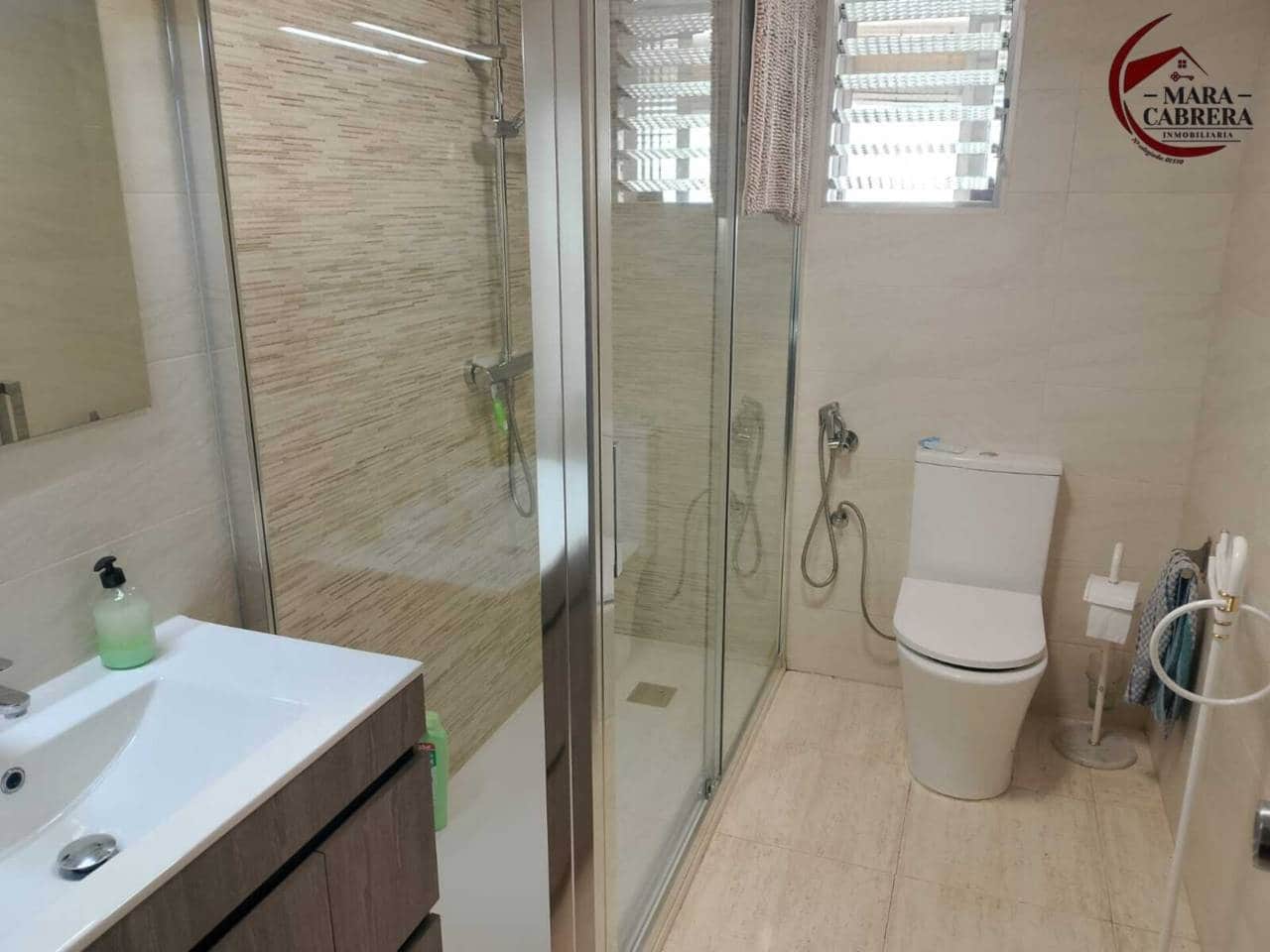 Piso de 4 habitaciones en Gandia en venta - 165.000 € (Ref: 9465241)