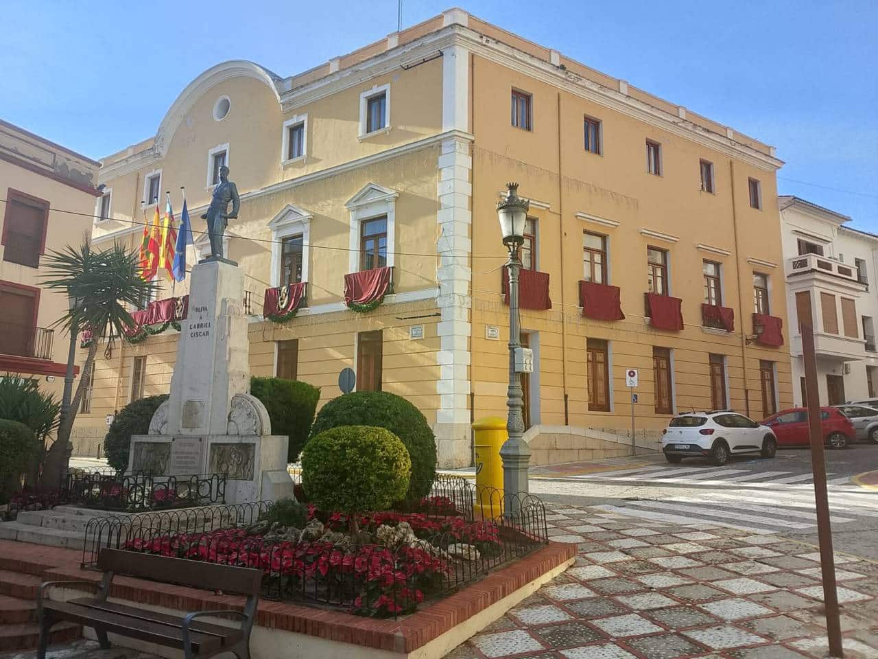 3 Zimmer Haus zu verkaufen in Oliva - 130.000 € (Ref: 9471060)