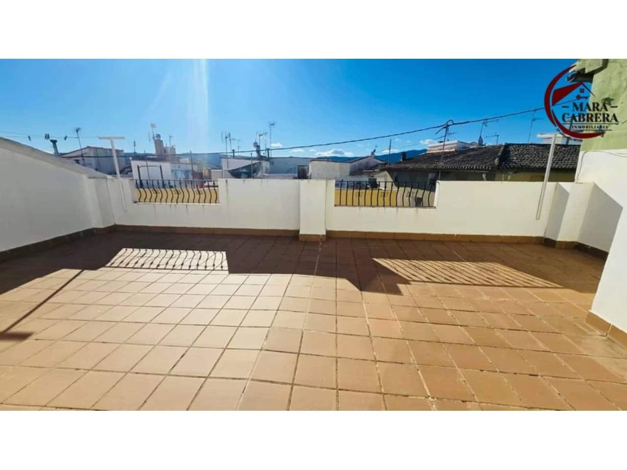 4 slaapkamer Huis te koop in Real de Gandia met garage - € 222.000 (Ref: 9471061)