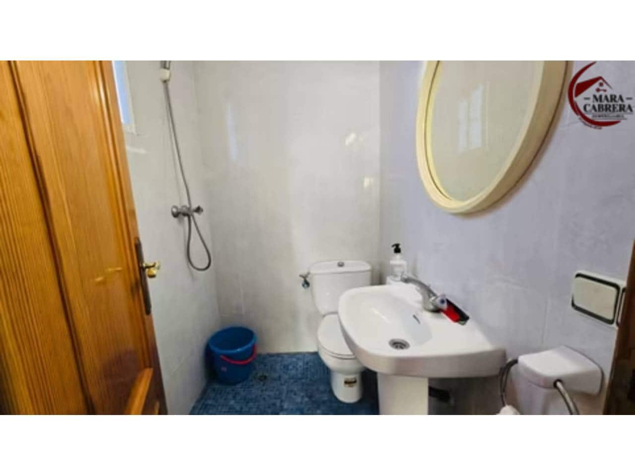 4 slaapkamer Huis te koop in Real de Gandia met garage - € 222.000 (Ref: 9471061)