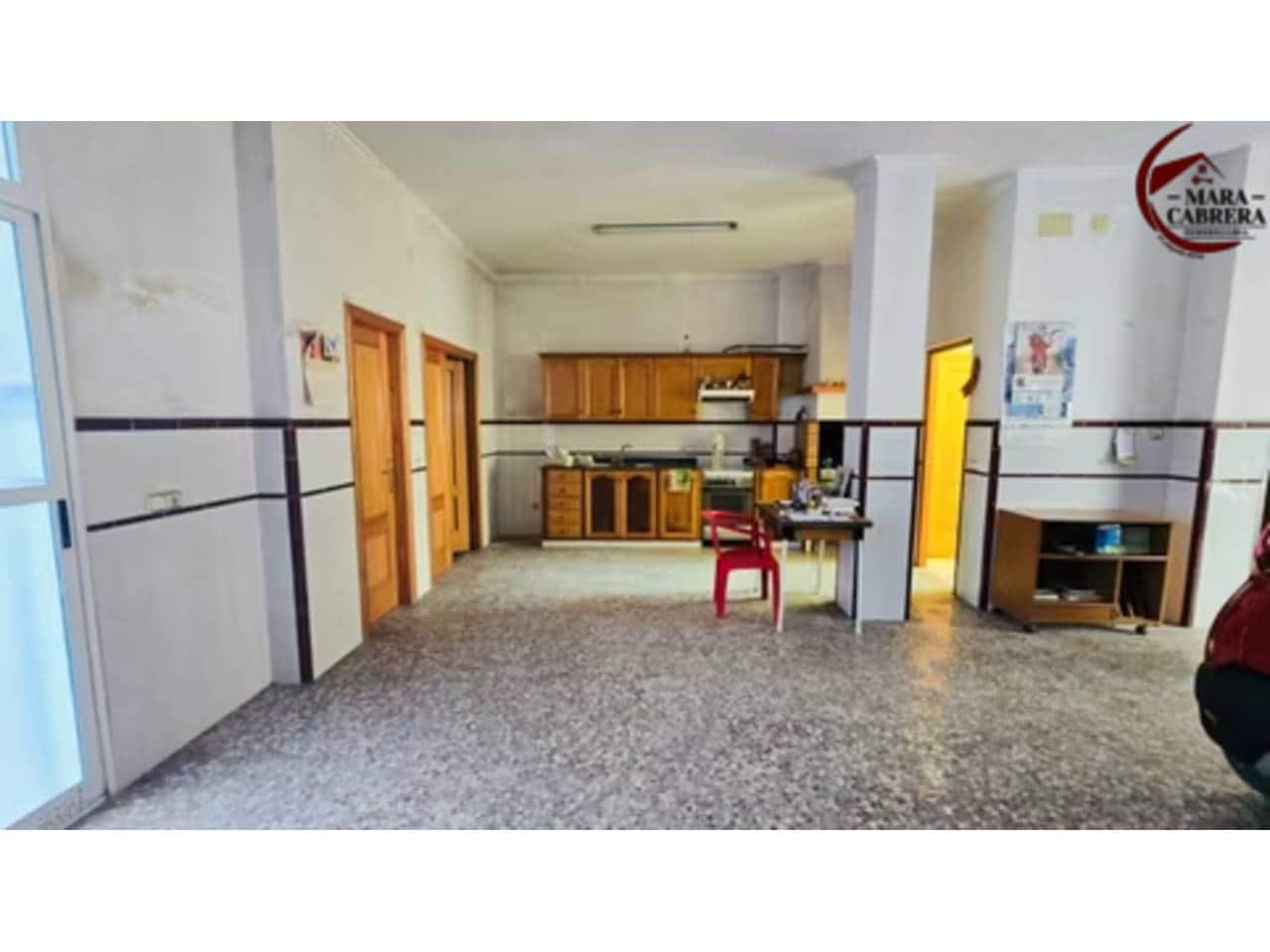 4 slaapkamer Huis te koop in Real de Gandia met garage - € 222.000 (Ref: 9471061)