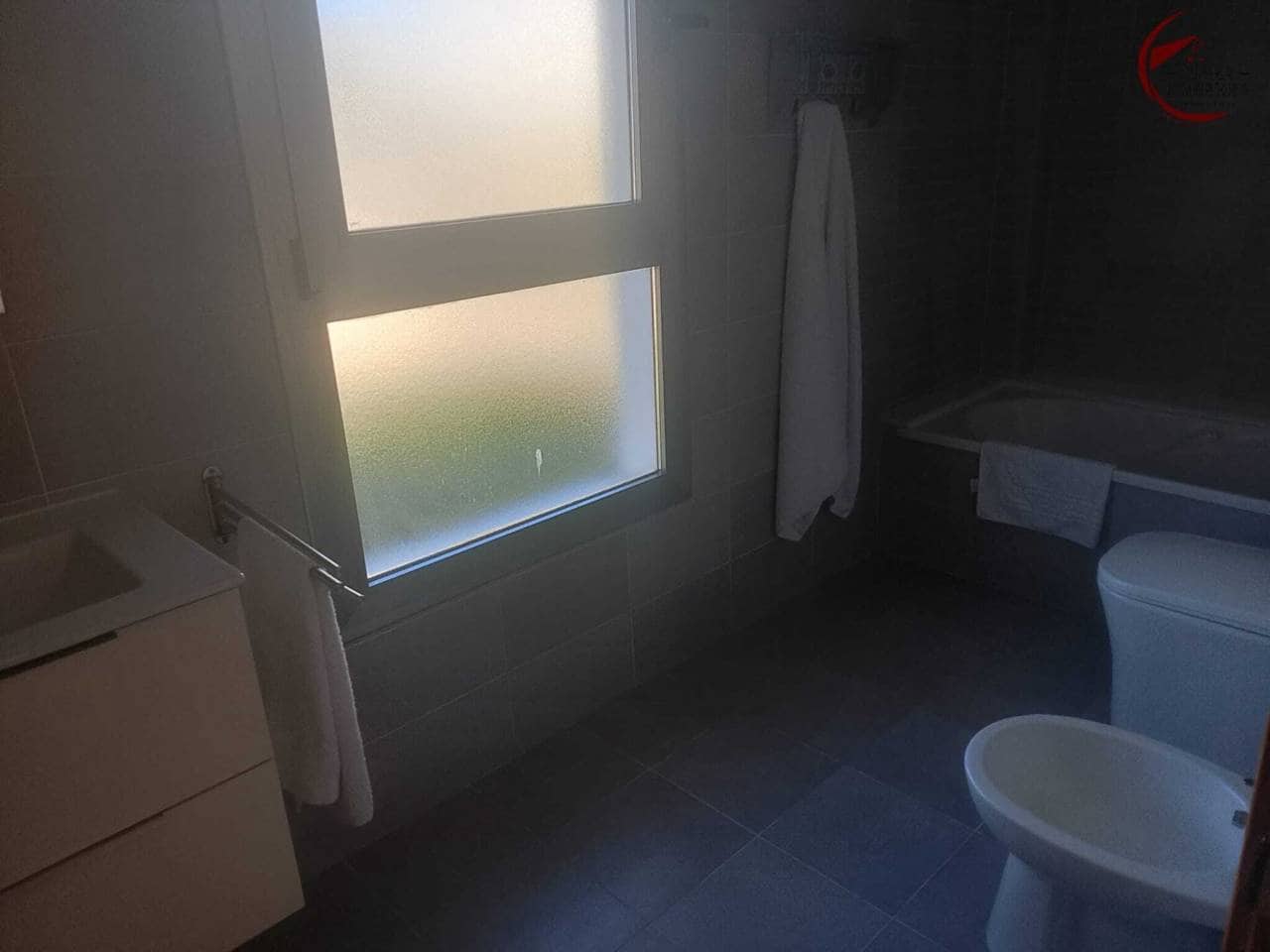 3 slaapkamer Halfvrijstaande villa te koop in Gandia met garage - € 272.000 (Ref: 9474550)