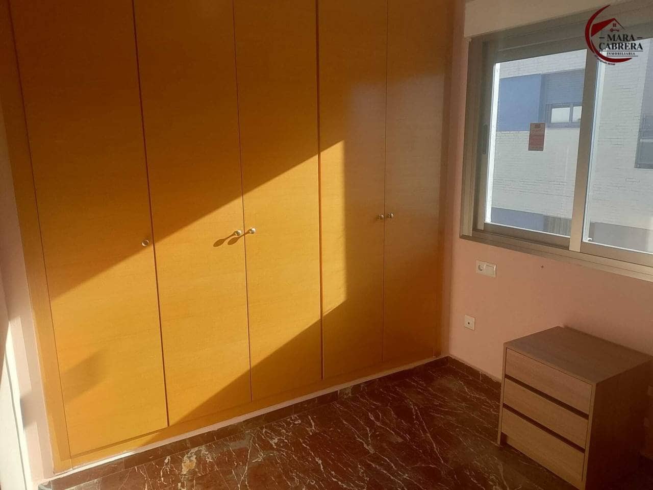 3 slaapkamer Halfvrijstaande villa te koop in Gandia met garage - € 272.000 (Ref: 9474550)