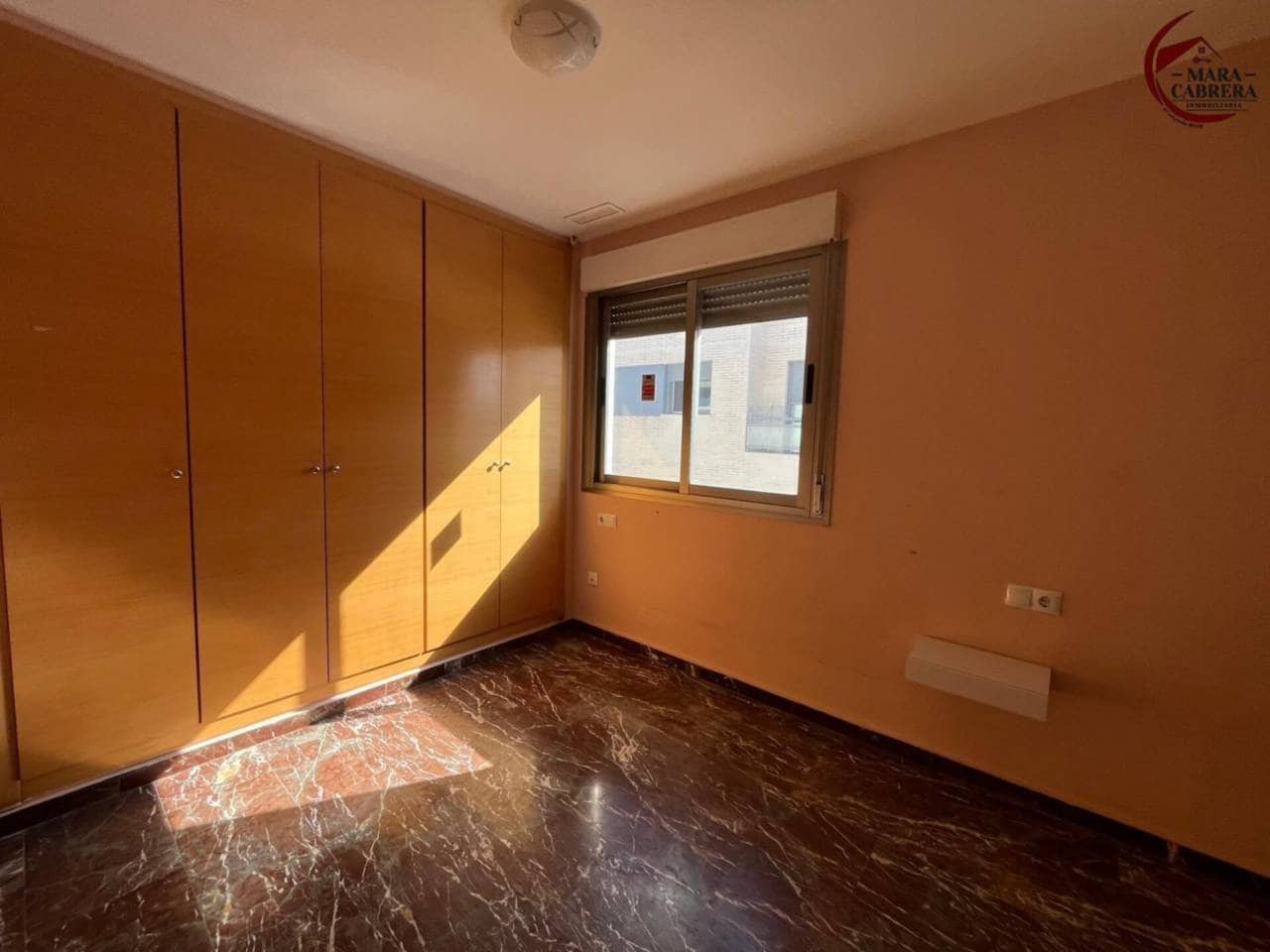 3 slaapkamer Halfvrijstaande villa te koop in Gandia met garage - € 272.000 (Ref: 9474550)