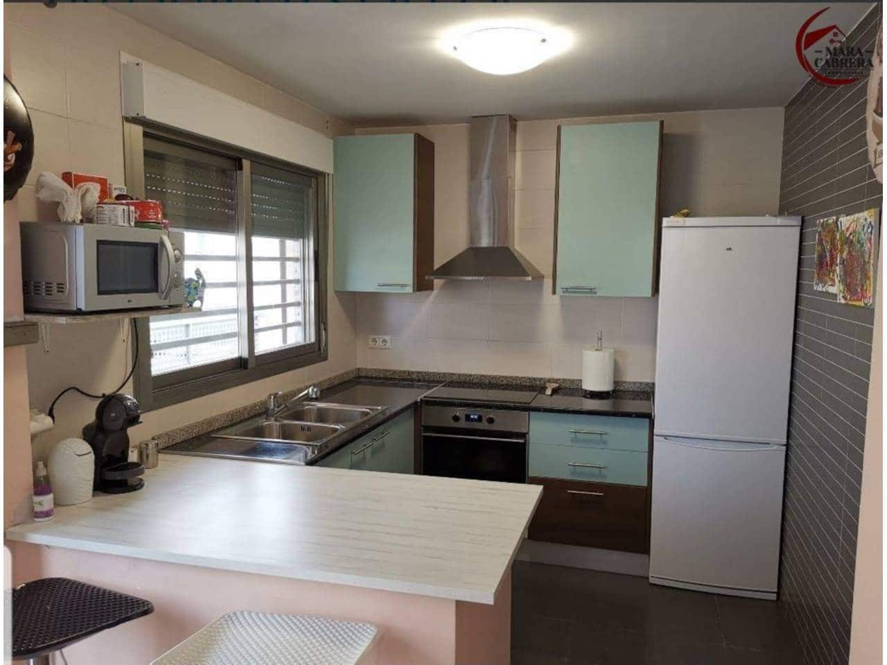 3 slaapkamer Halfvrijstaande villa te koop in Gandia met garage - € 272.000 (Ref: 9474550)