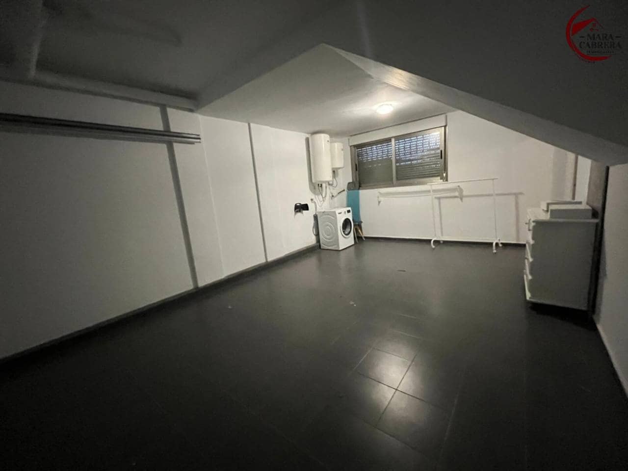 3 slaapkamer Halfvrijstaande villa te koop in Gandia met garage - € 272.000 (Ref: 9474550)
