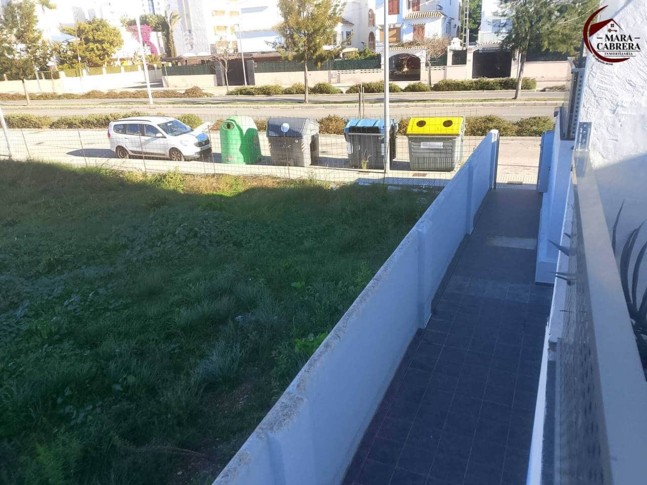 3 slaapkamer Halfvrijstaande villa te koop in Gandia met garage - € 272.000 (Ref: 9474550)