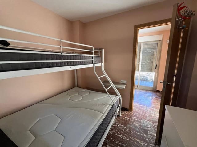 3 slaapkamer Halfvrijstaande villa te koop in Gandia met garage - € 272.000 (Ref: 9474550)