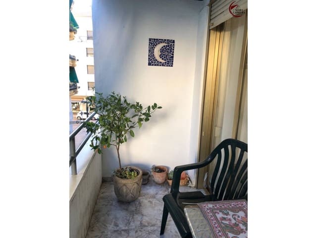 3 bedroom Flat for sale in Gandia - € 159,000 (Ref: 9485500)