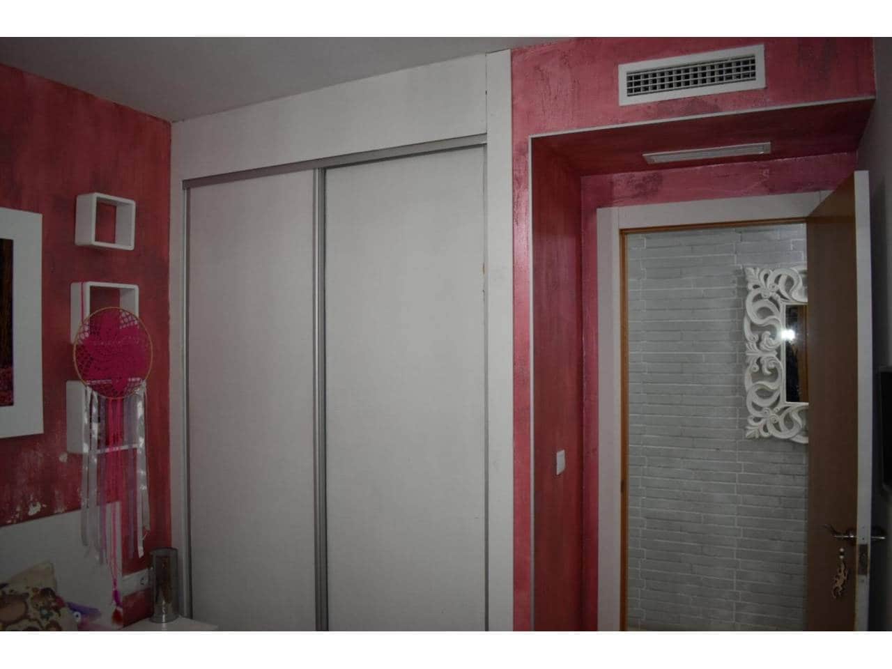 3 makuuhuone Asunto myytävänä paikassa Villalonga mukana 
autotalli - 185 000 € (Ref: 9486566)