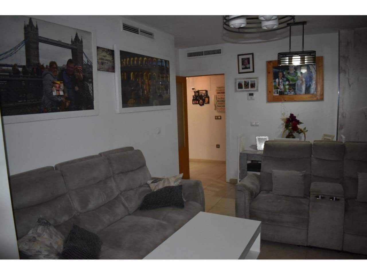 3 makuuhuone Asunto myytävänä paikassa Villalonga mukana 
autotalli - 185 000 € (Ref: 9486566)