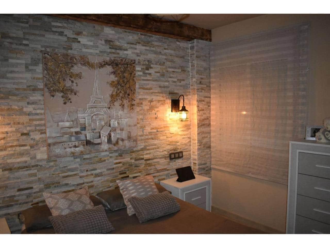 3 makuuhuone Asunto myytävänä paikassa Villalonga mukana 
autotalli - 185 000 € (Ref: 9486566)