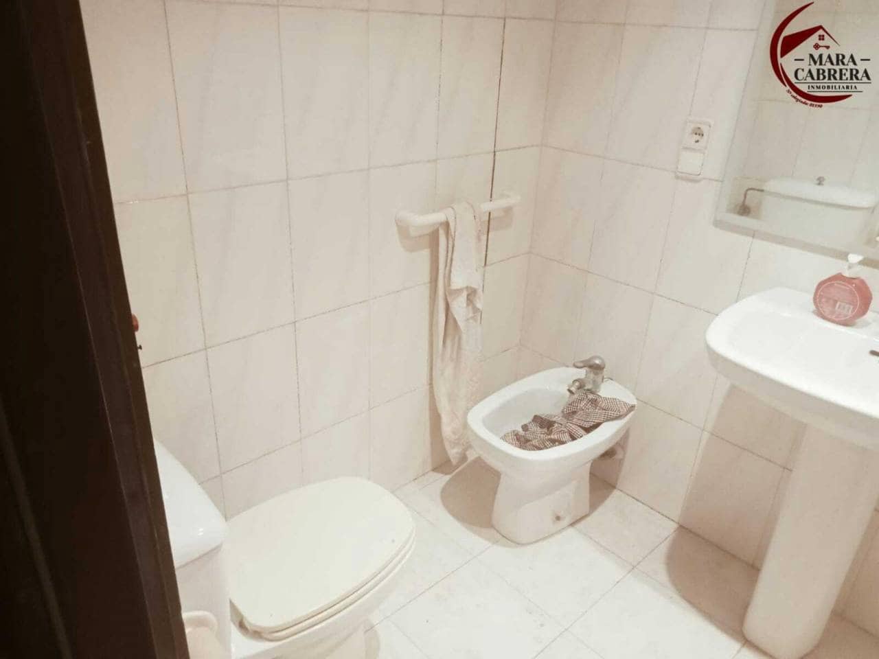 5 bedroom Commercial for rent in Gandia with garage - € 1,350 (Ref: 9490999)