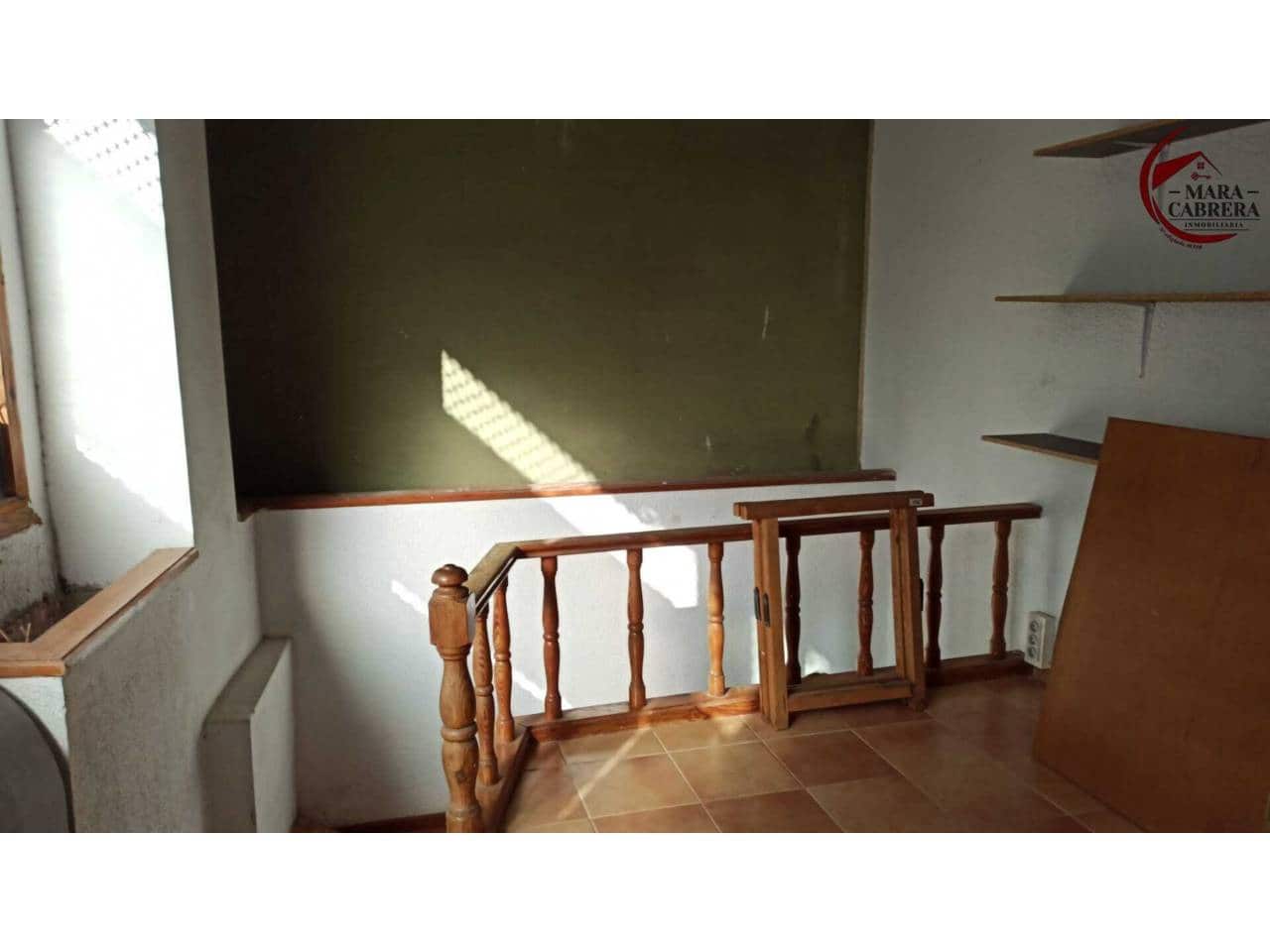 Local Commercial de 4 chambres à louer à Gandia - 1 000 € (Ref: 9508052)