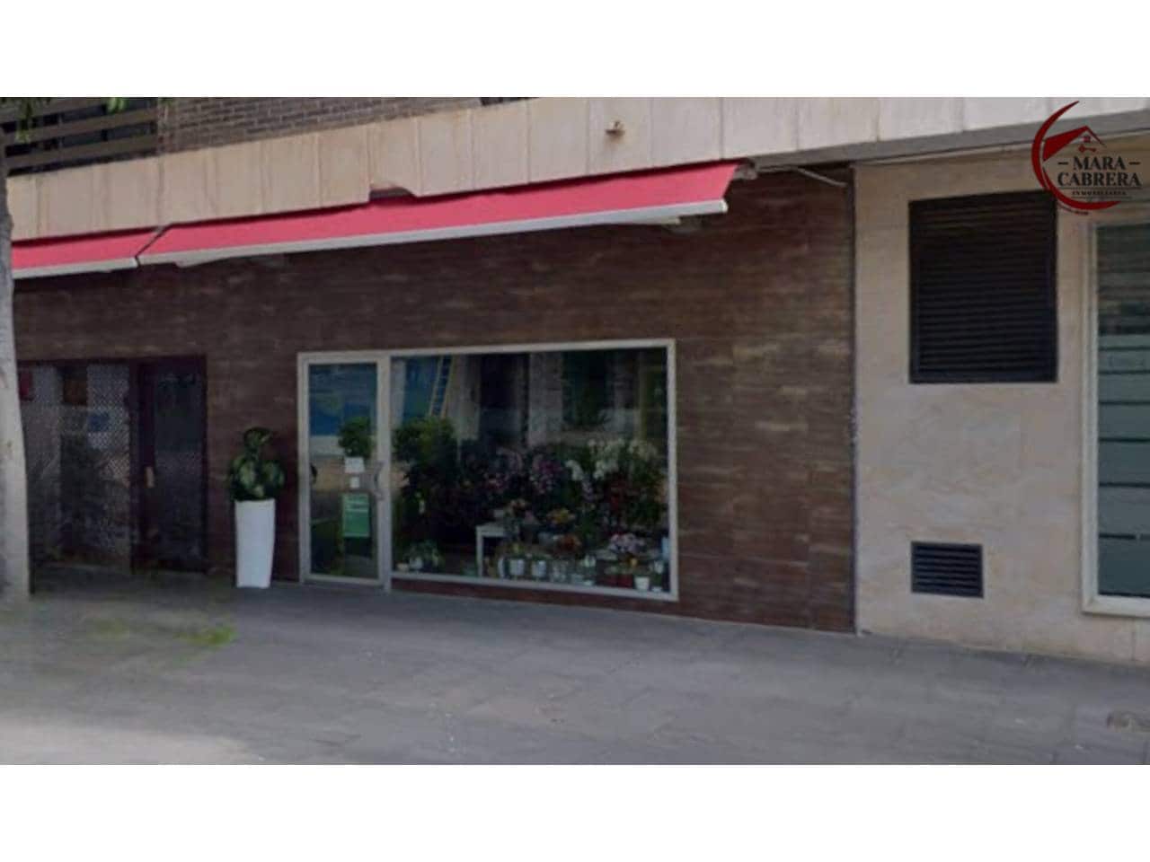 Local Commercial de 4 chambres à louer à Gandia - 1 000 € (Ref: 9508052)