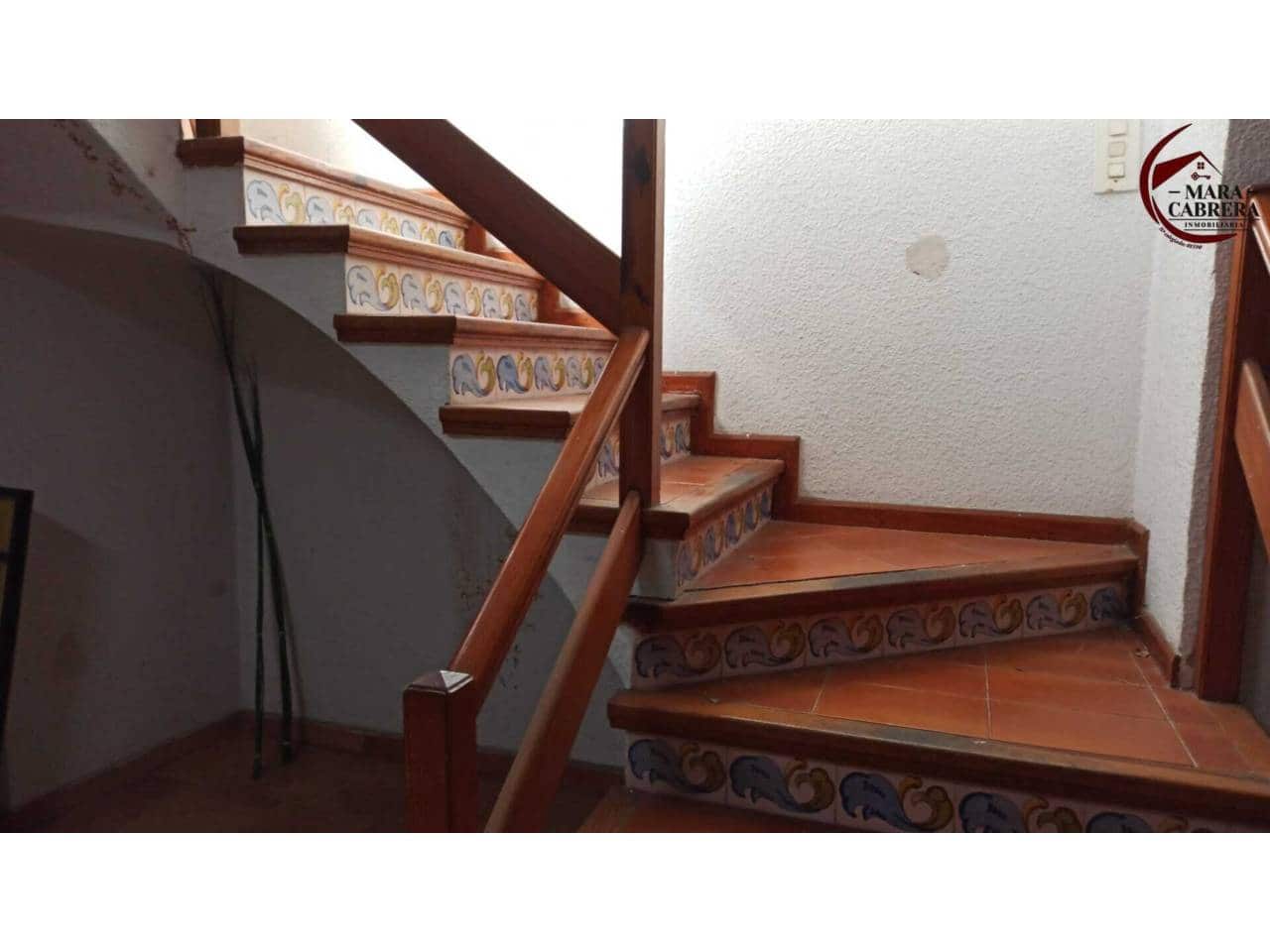 Local Commercial de 4 chambres à louer à Gandia - 1 000 € (Ref: 9508052)